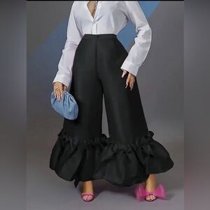 New black ankle length pants